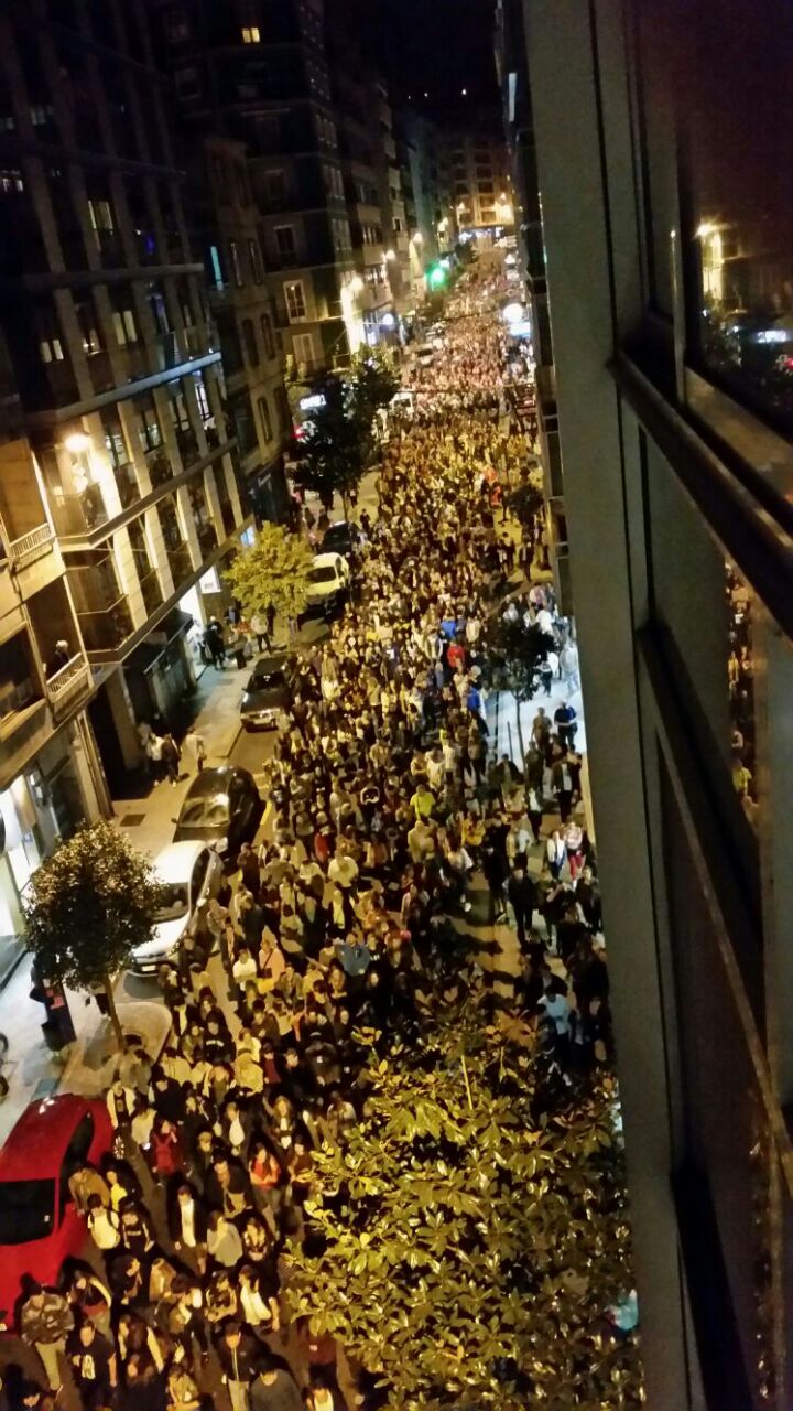 17-10-16 LumesNuncaMaisOurense01.jpeg